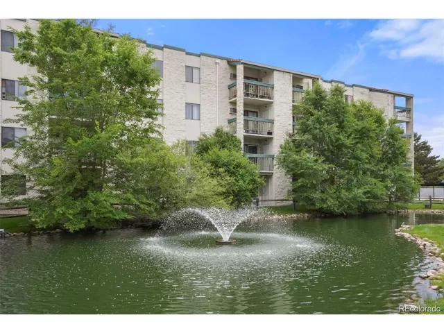 MLS: 1742563 Condo For Sale