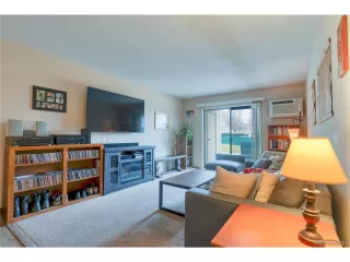 Photo #3: 1742563 Listing