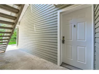 Photo #3: 1743557 Listing