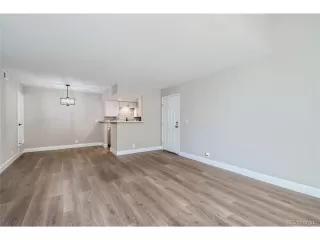 Photo #6: 1743557 Listing