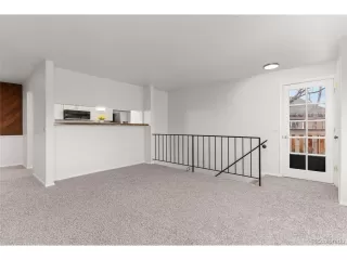 Photo #2: 1743857 Listing 