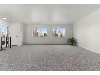 Photo #5: 1743857 Listing 