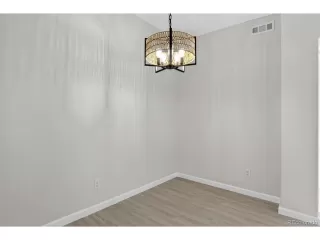 Photo #4: 1745424 Listing 