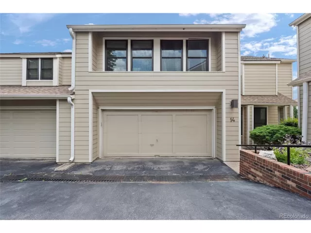 MLS: 1746159 Condo For Sale