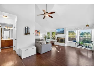 Photo #5: 1746159 Listing