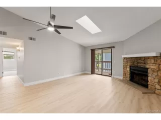 Photo #6: 1747261 Listing