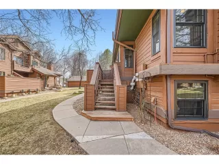 Photo #3: 1748171 Listing