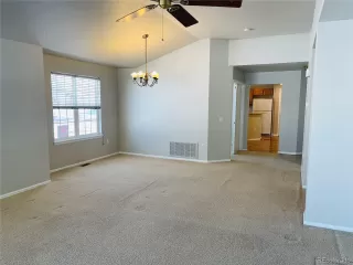 Photo #2: 1748915 Listing