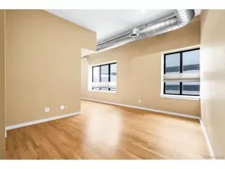 Photo #3: 1750387 Listing