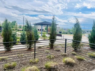 Photo #5: 1751894 Listing 