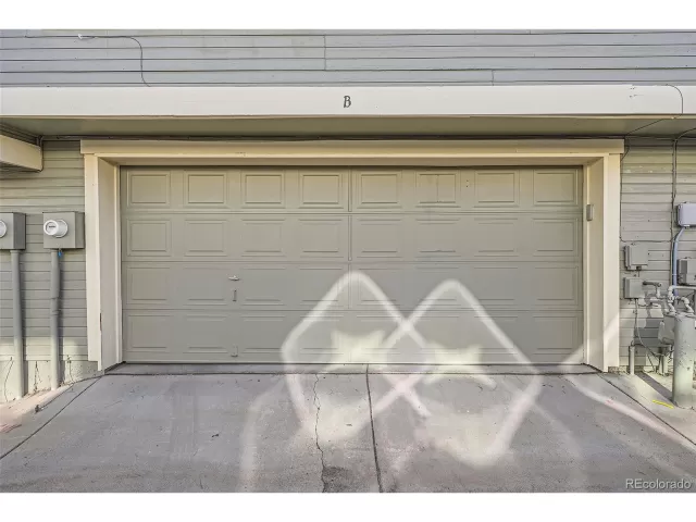 MLS: 1752638 Condo For Sale