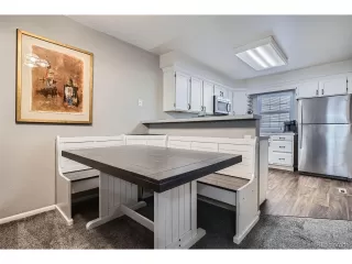 Photo #3: 1752638 Listing