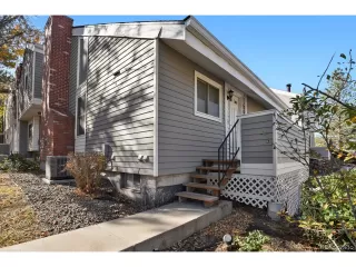 Photo #2: 1753327 Listing 