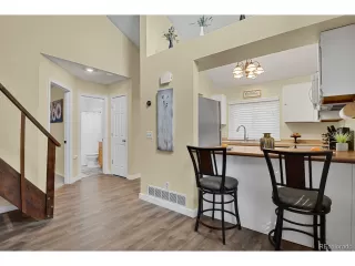 Photo #6: 1753327 Listing 