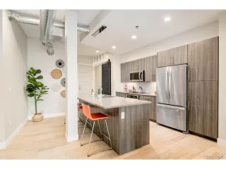 Photo #5: 1753892 Listing 