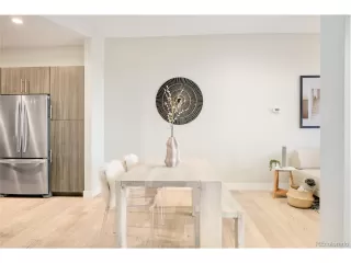 Photo #6: 1753892 Listing 