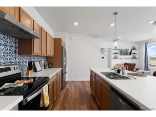 Photo #4: 1754129 Listing