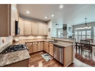 Photo #5: 1755138 Listing