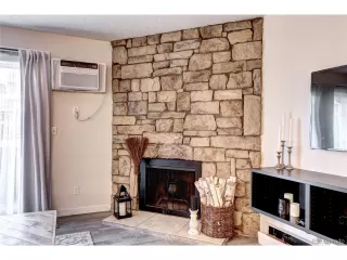 Photo #4: 1755578 Listing