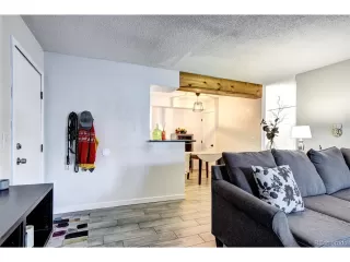 Photo #5: 1755578 Listing