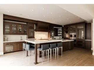 Photo #5: 1758065 Listing 