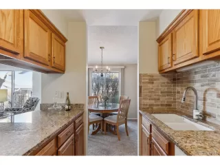 Photo #5: 1759352 Listing 