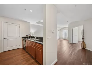 Photo #3: 1759704 Listing