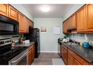 Photo #6: 1759924 Listing