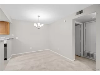 Photo #6: 1762949 Listing