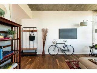 Photo #3: 1763280 Listing