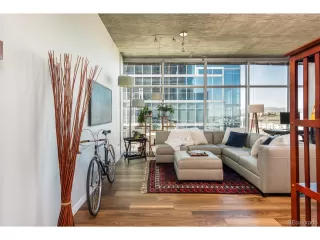 Photo #4: 1763280 Listing