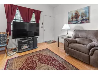 Photo #3: 1763840 Listing 