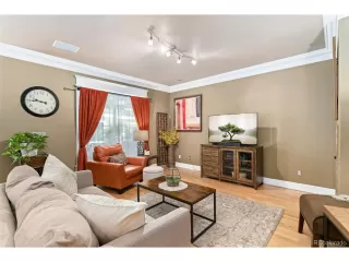 Photo #3: 1765273 Listing 