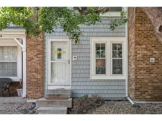 Photo #2: 1766338 Listing