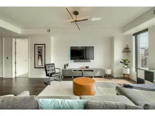 Photo #6: 1766896 Listing