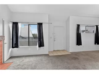 Photo #4: 1767116 Listing