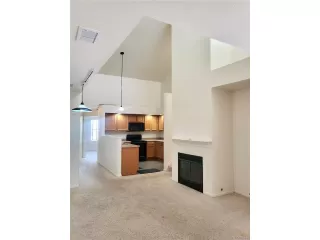 Photo #3: 1770451 Listing 