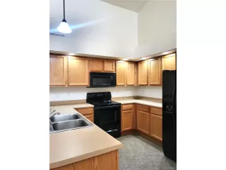 Photo #5: 1770451 Listing 