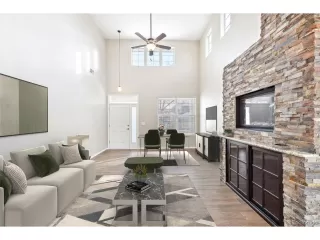 Photo #3: 1770651 Listing