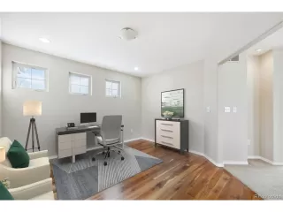 Photo #5: 1770651 Listing