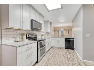 Photo #4: 1770925 Listing 