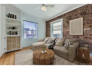 Photo #3: 1771506 Listing