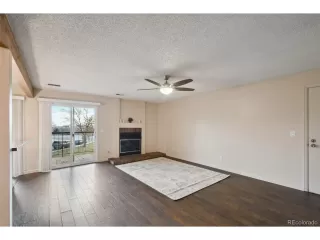 Photo #2: 1771938 Listing