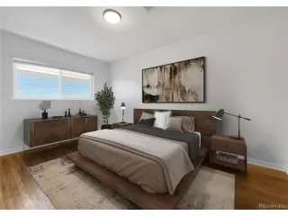 Photo #5: 1771992 Listing