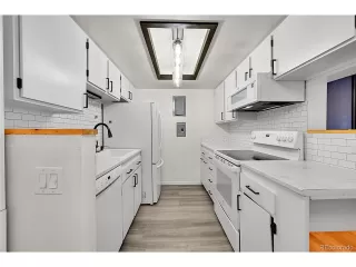 Photo #3: 1773696 Listing