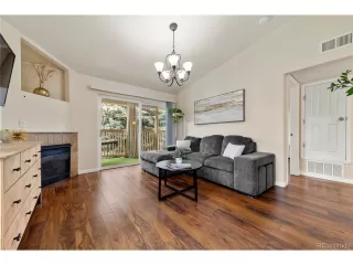 Photo #5: 1773762 Listing 