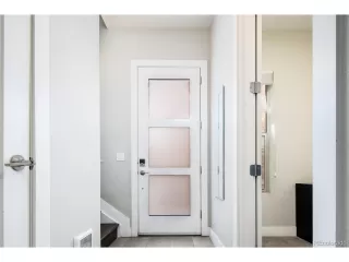 Photo #3: 1776433 Listing 