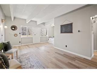 Photo #3: 1777932 Listing