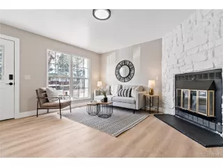 Photo #4: 1778209 Listing