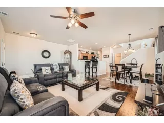 Photo #5: 1779645 Listing 